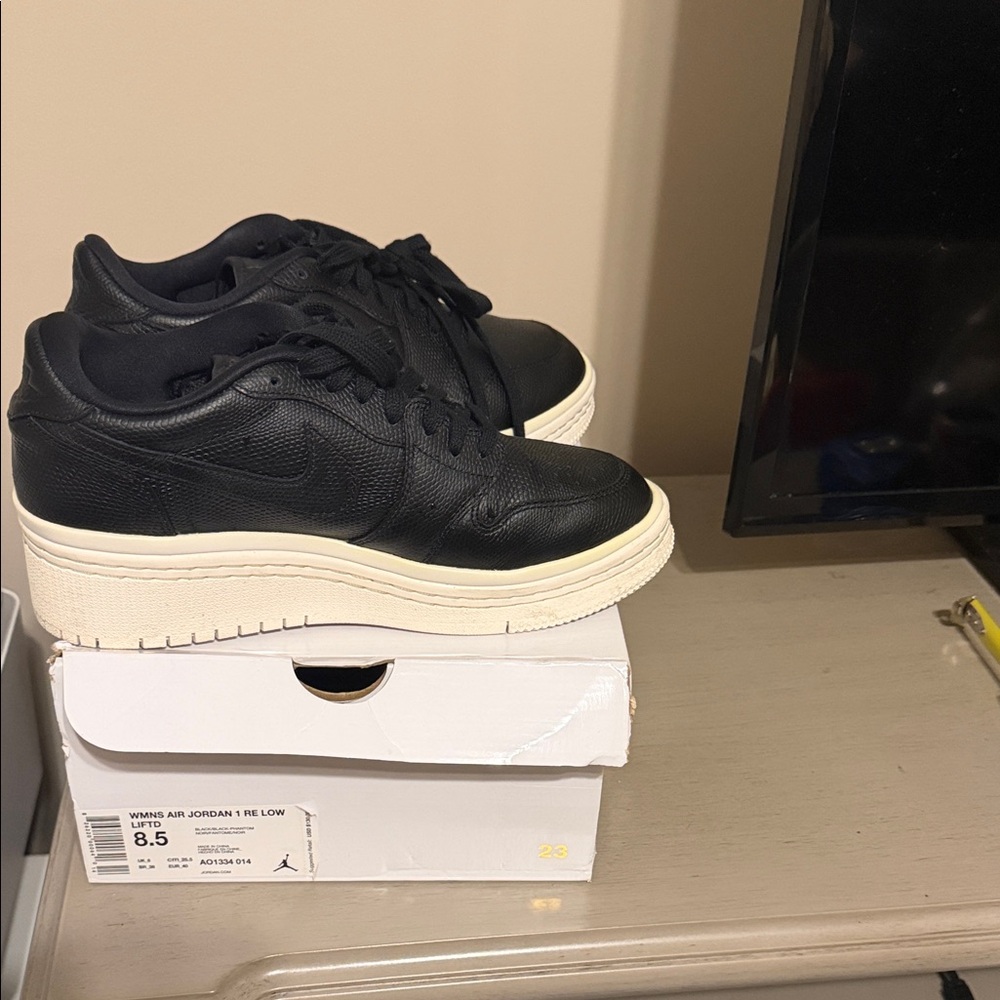 Nike Air Jordan 1 Low Black Cream Sneakers